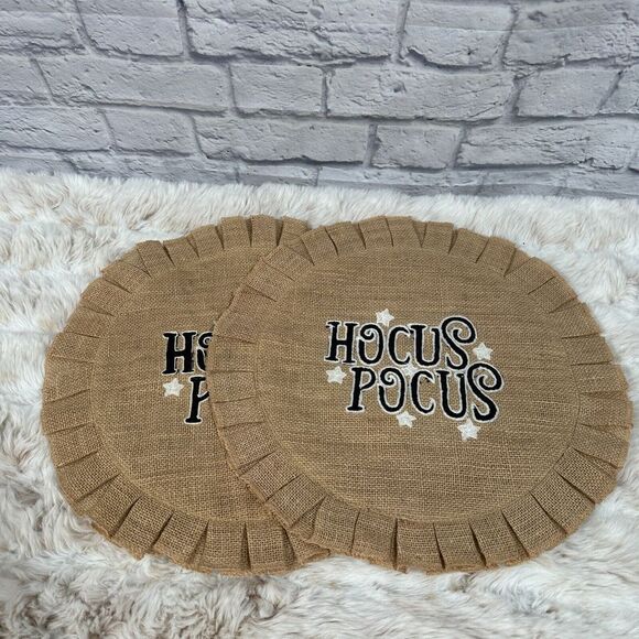 Isaac Mizrahi‎ Hocus Pocus Jute Round Embroidered Halloween Placemat Set of 2 - Picture 1 of 6